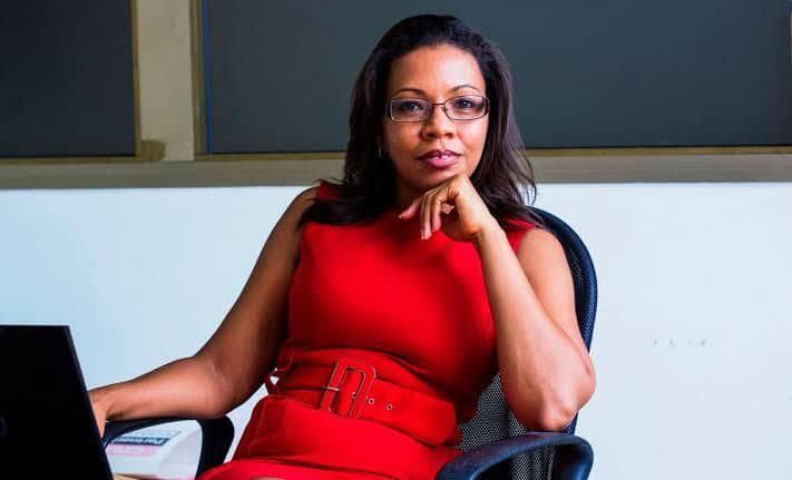 Cameroun : Révision constitutionnelle adoptée dans la discrétion, critiques de Rebecca Enonchong