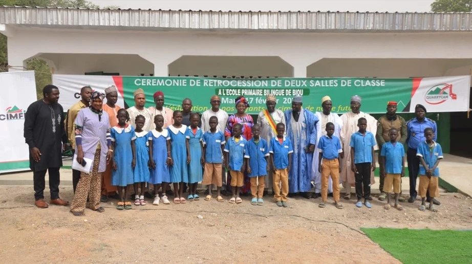CIMENCAM Figuil investit 40 millions FCFA dans l'éducation à Biou et Goulfey