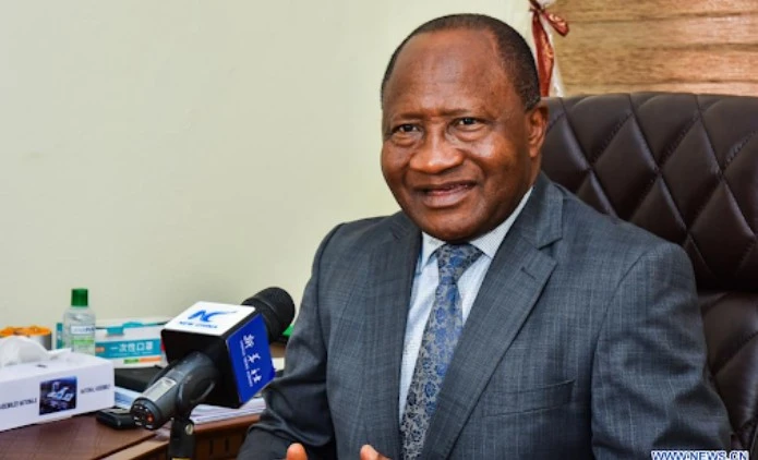 Cameroun : Théodore Datouo à la présidence de l'Assemblée, Aboubakary Abdoulaye au Sénat – Biya redessine le pouvoir