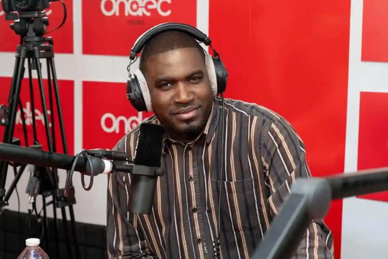 Polémique autour des obsèques d'Anicet Ekane : le Dr Crépin Nyamsi indigné par l'absence des enfants
