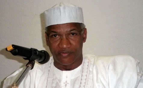 Samuel Eto'o salue l'héritage d'Iya Mohamed lors de l'inauguration du nouveau siège de la FECAFOOT