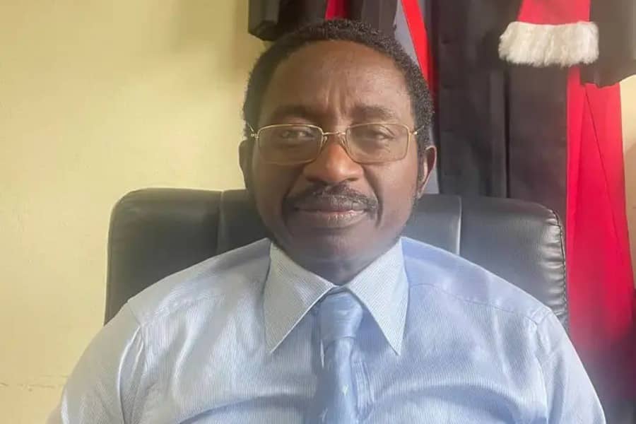Cameroun : Le professeur Aba’a Oyono dénonce le Conseil constitutionnel comme un « malheur juridique »