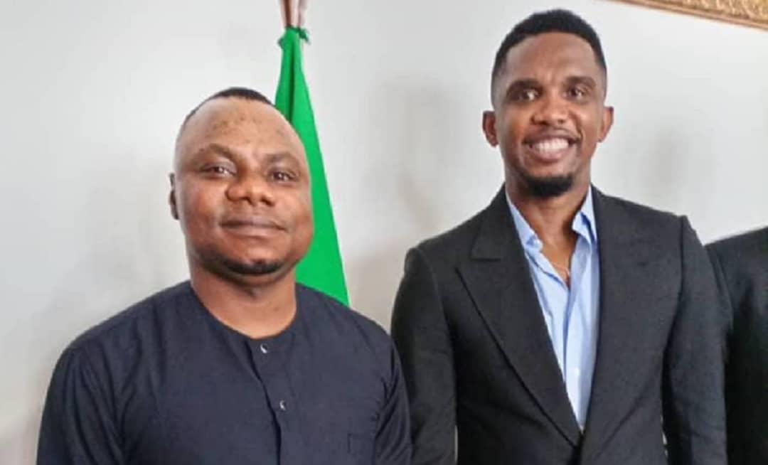 Stéphane Edzigui critique le bilan des présidents de la FECAFOOT, plaçant Samuel Eto'o en dernière position